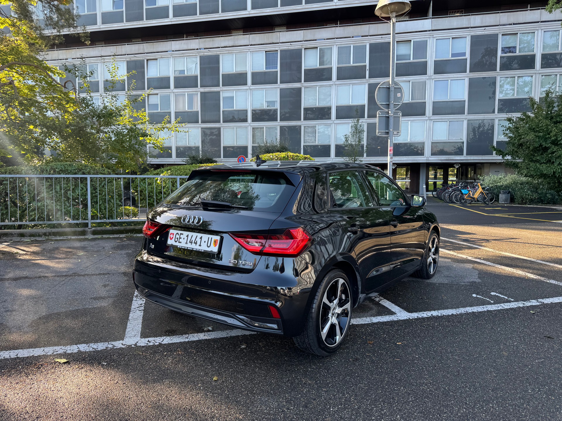 AUDI A1 Sportback 30 TFSI advanced S-tronic-image-7