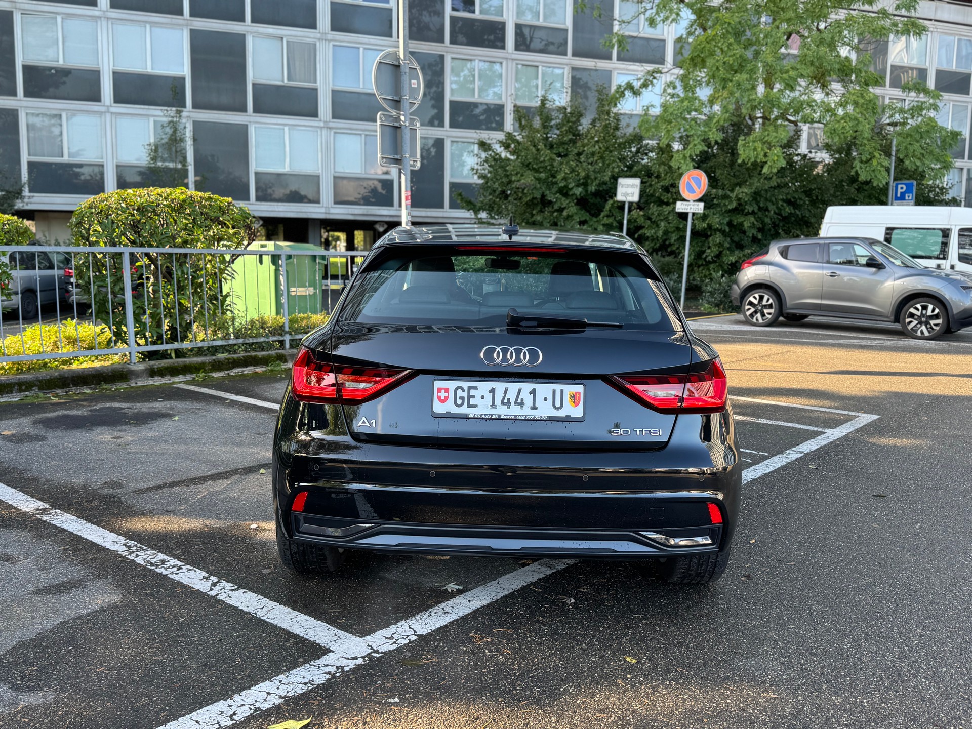 AUDI A1 Sportback 30 TFSI advanced S-tronic-image-9