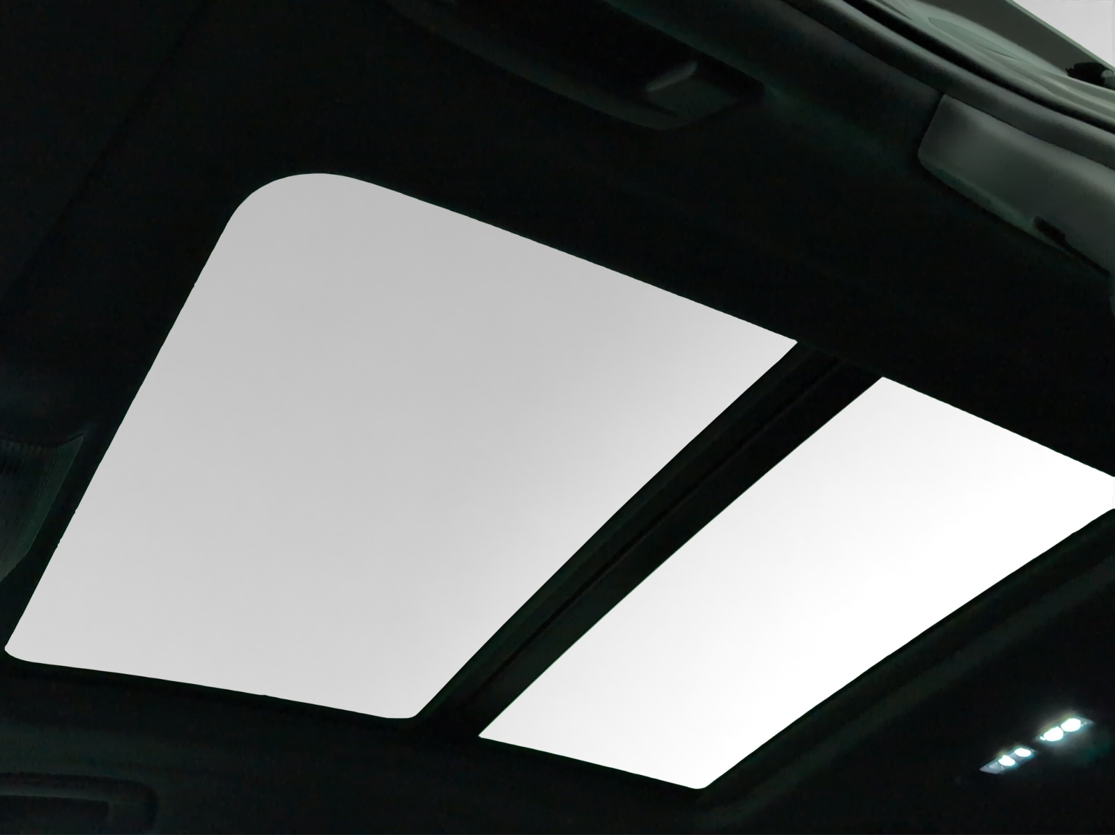 CUPRA Terramar 2.0 TSI DSG 4Drive VZ-image-12
