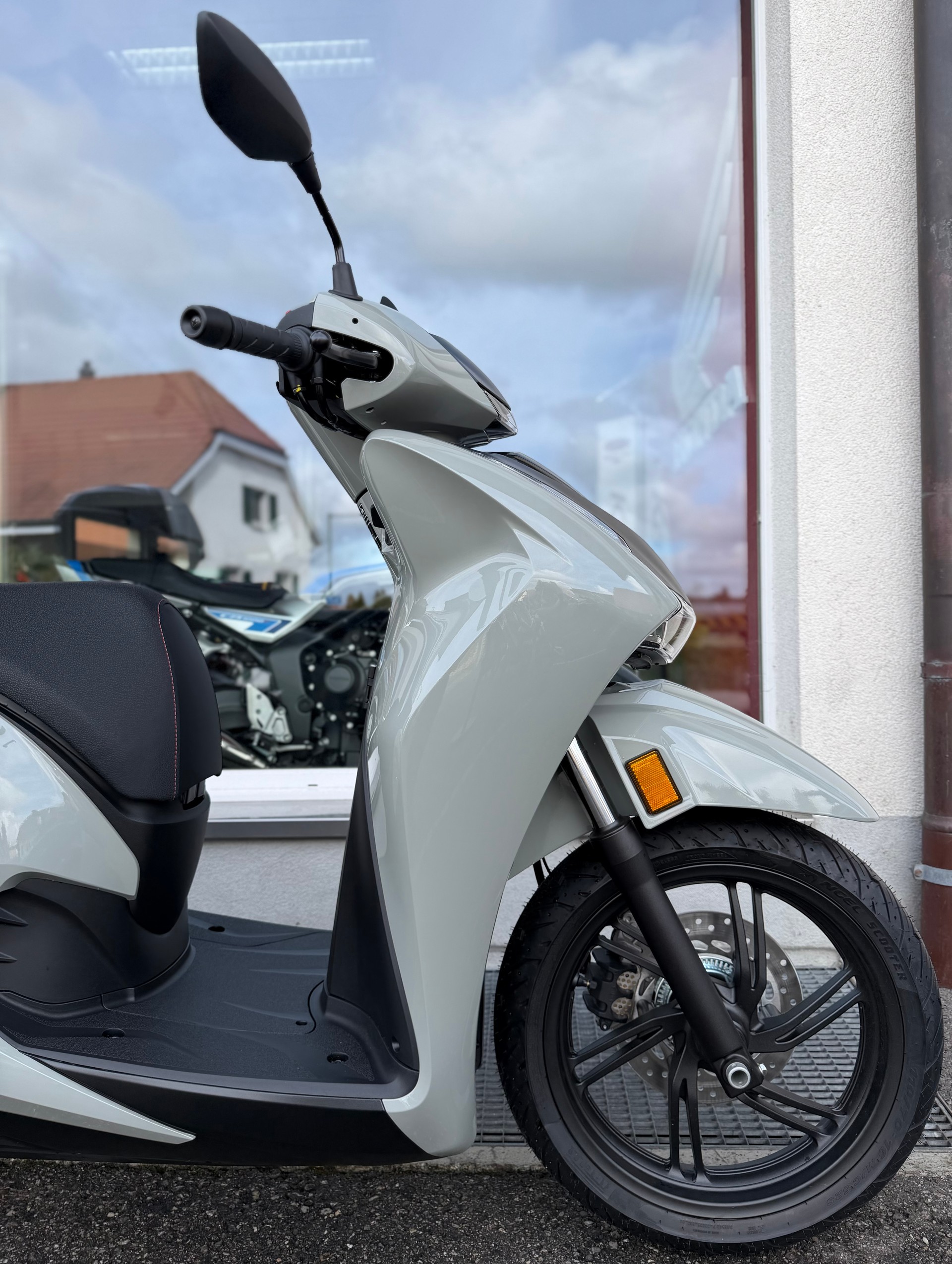 HONDA SH 350i Smart Top Box Sporty 2026-image-4