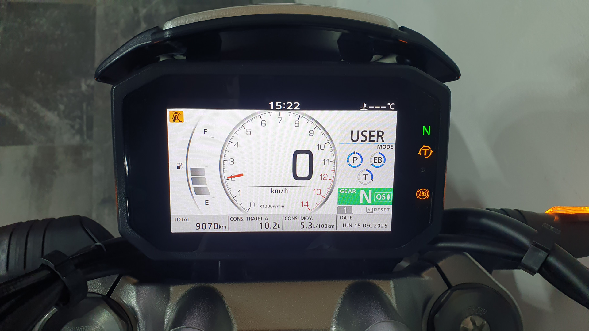 HONDA CB 1000 R-image-4