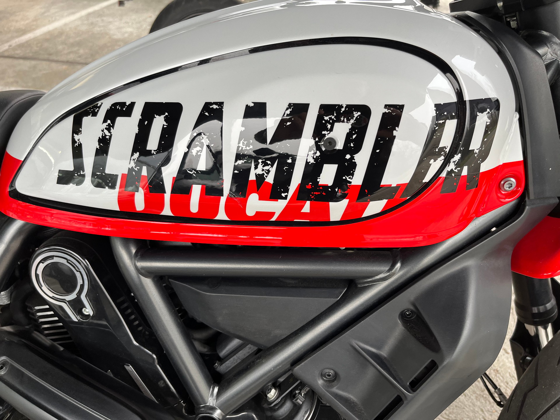 DUCATI SCRAMBLER URBAN MOTARD-image-1