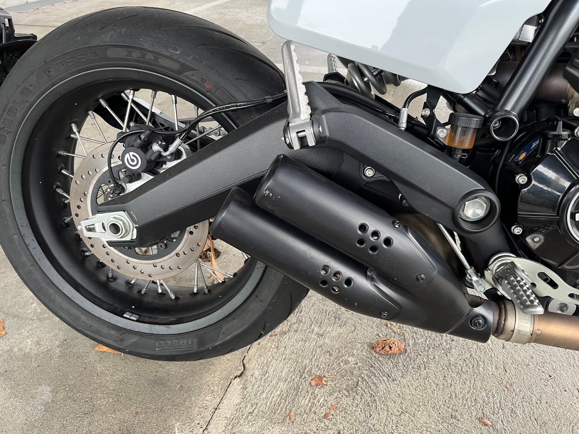 DUCATI SCRAMBLER URBAN MOTARD-image-5