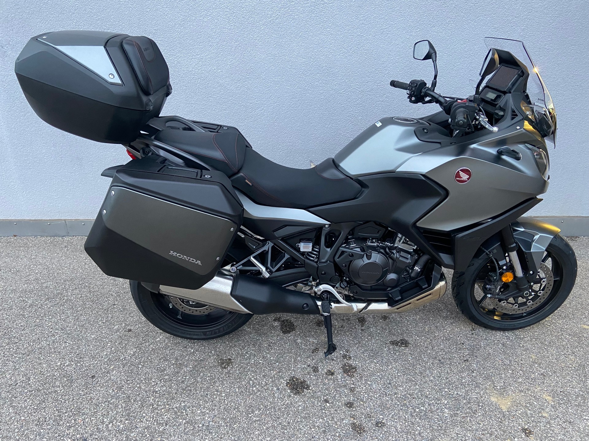 HONDA NT 1100-image-3