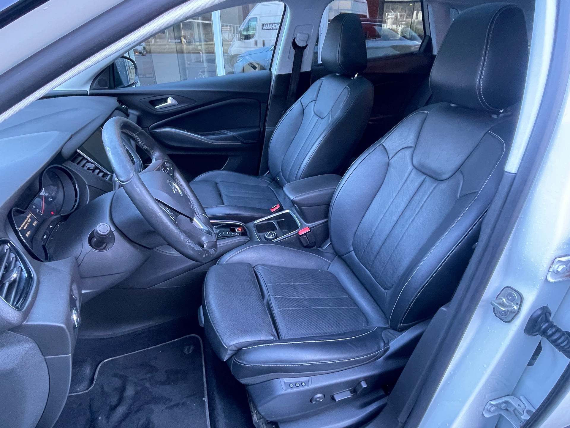 OPEL Grandland X 1.6 TP Excellence Automatik-image-6