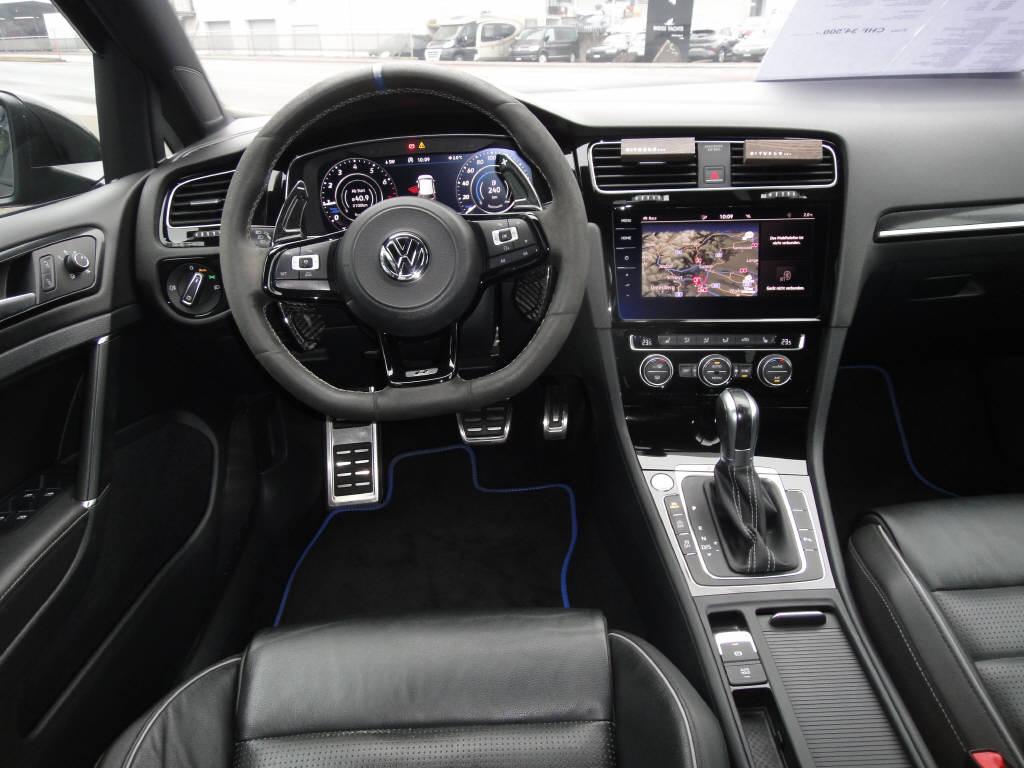 VW Golf VII 2.0 TSI R 310 DSG 4motion-image-7