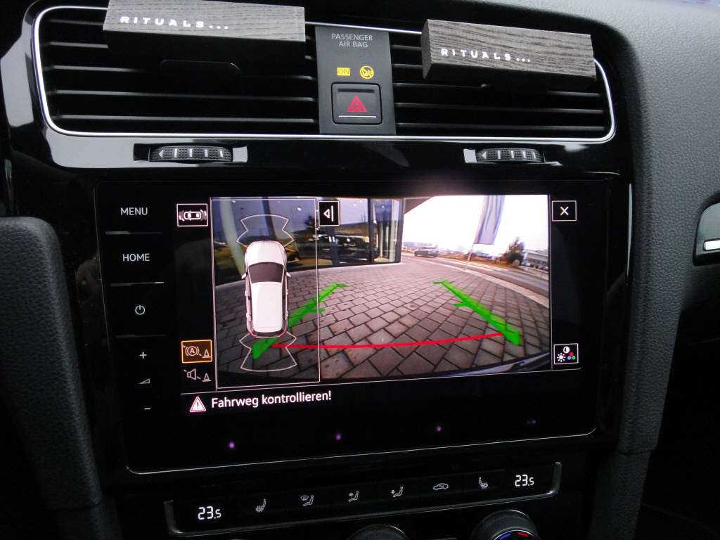 VW Golf VII 2.0 TSI R 310 DSG 4motion-image-5