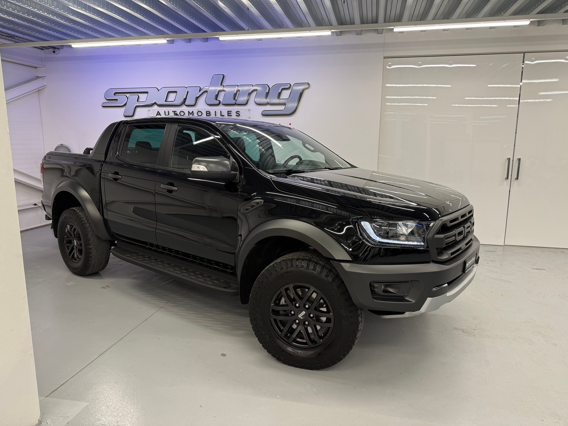 FORD Ranger Raptor 2.0 Eco Blue 4x4 A-showroom-element-1