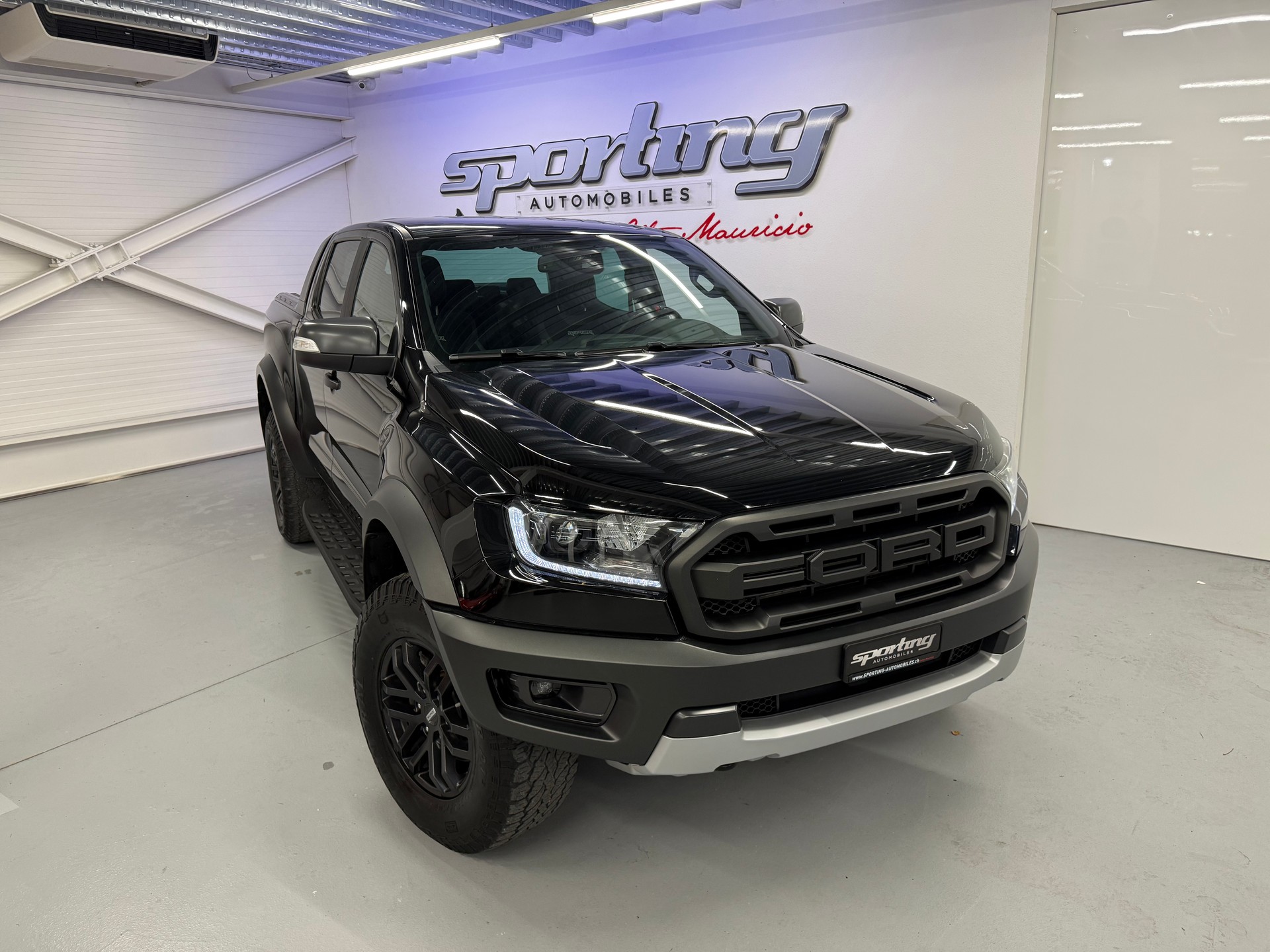 FORD Ranger Raptor 2.0 Eco Blue 4x4 A-showroom-element-2