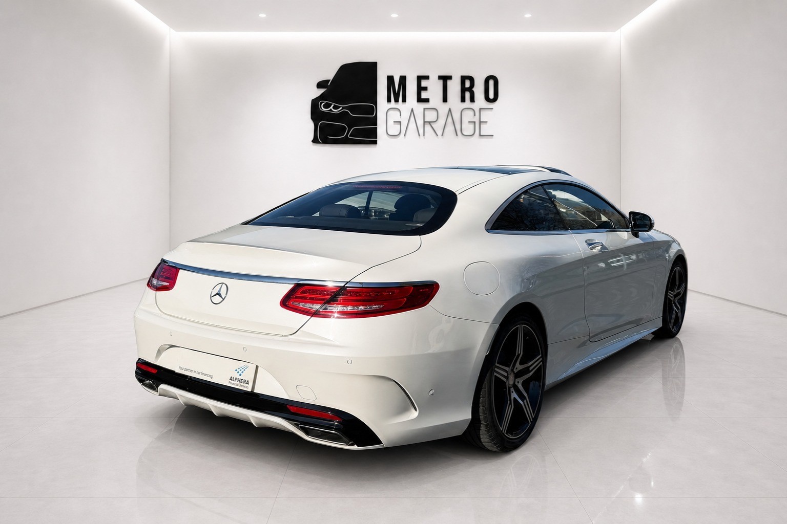 MERCEDES-BENZ S 500 Coupé 4Matic 7G-Tronic-image-4
