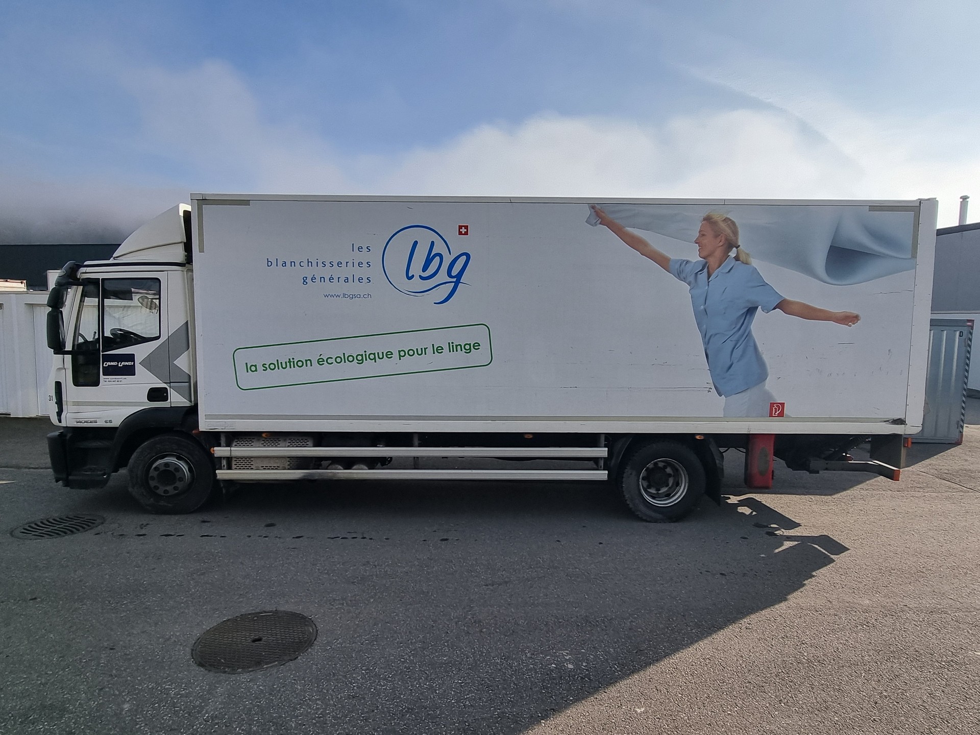 IVECO 140E25-image-7