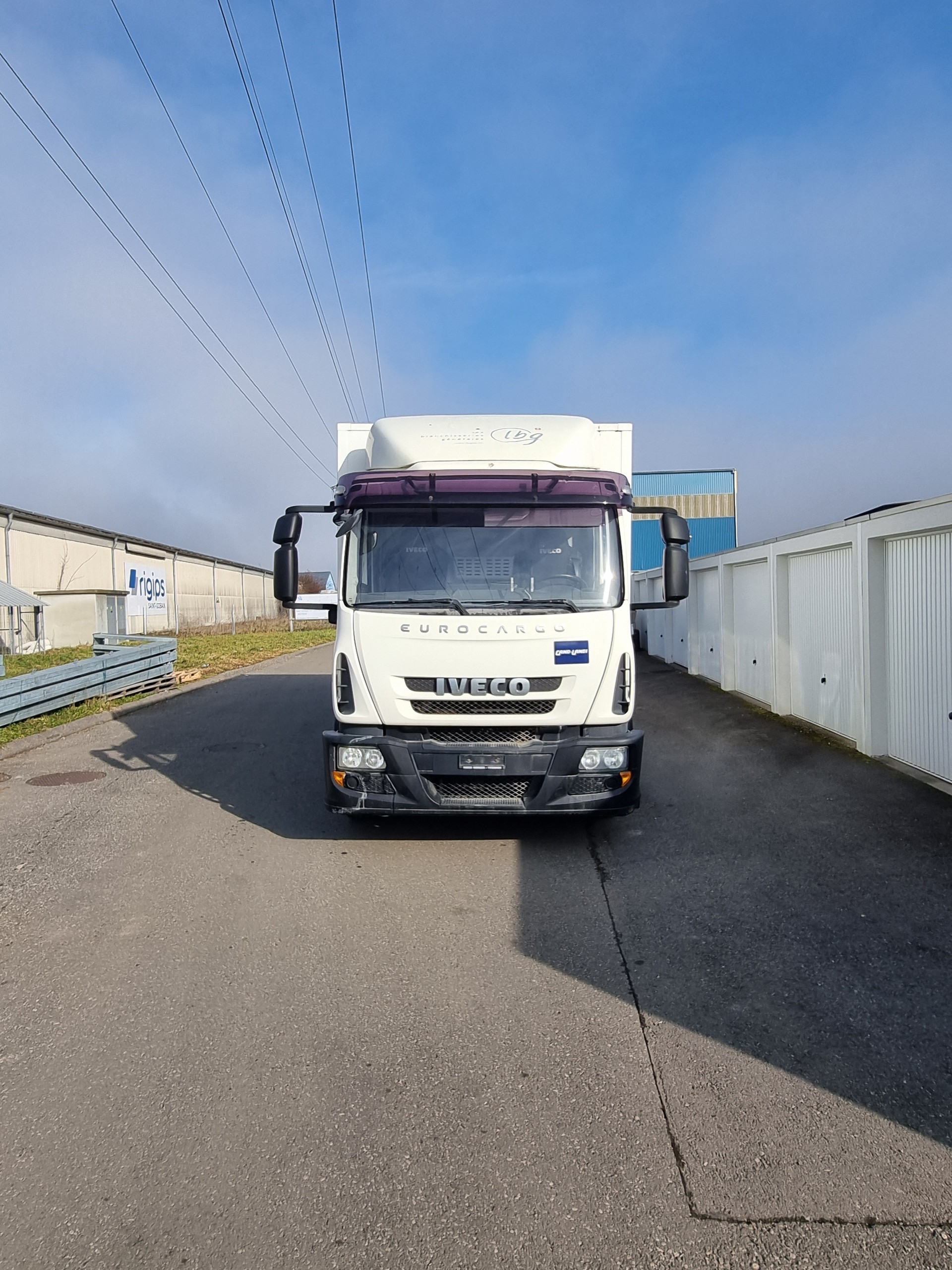 IVECO 140E25