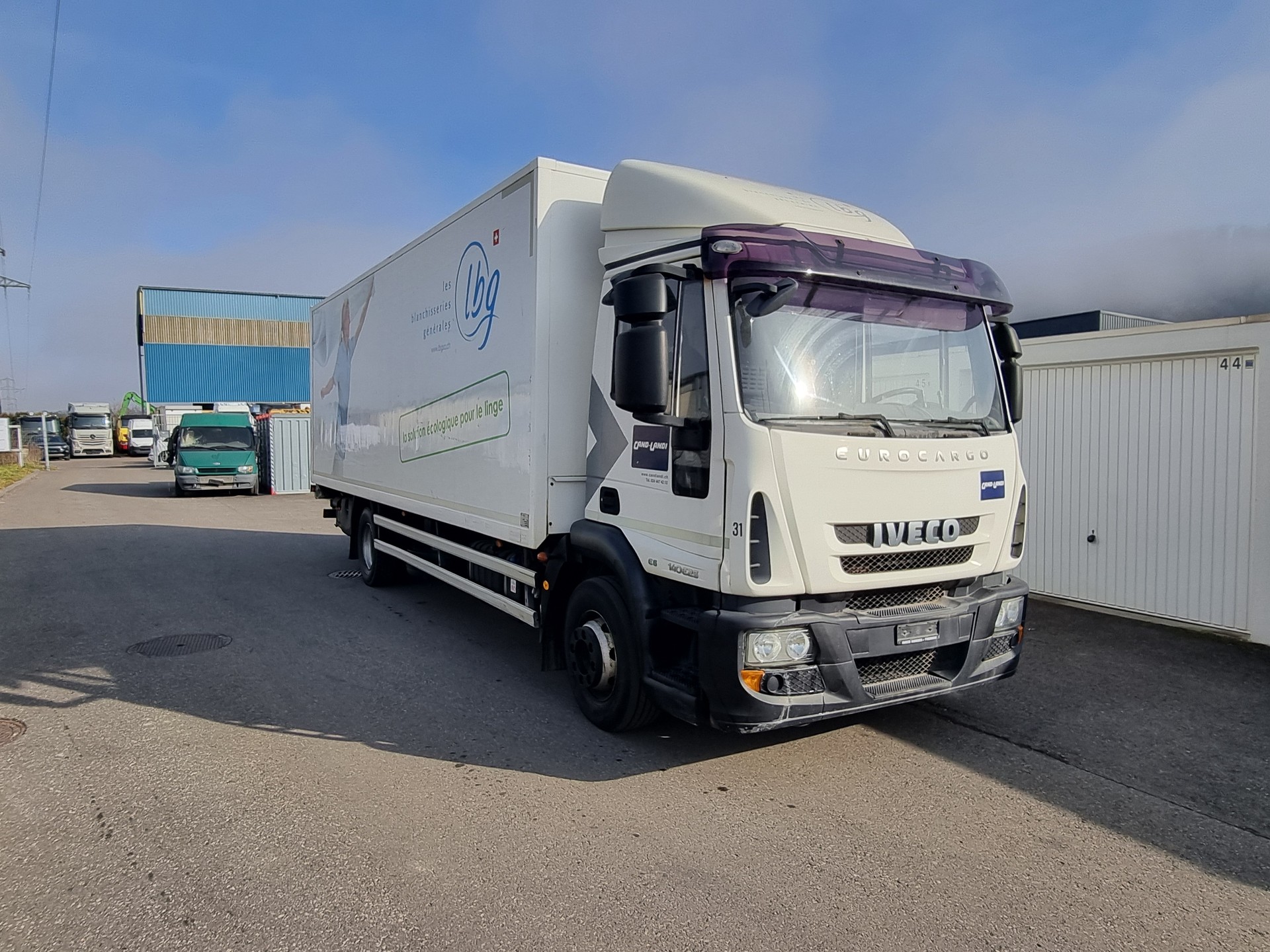 IVECO 140E25-image-2