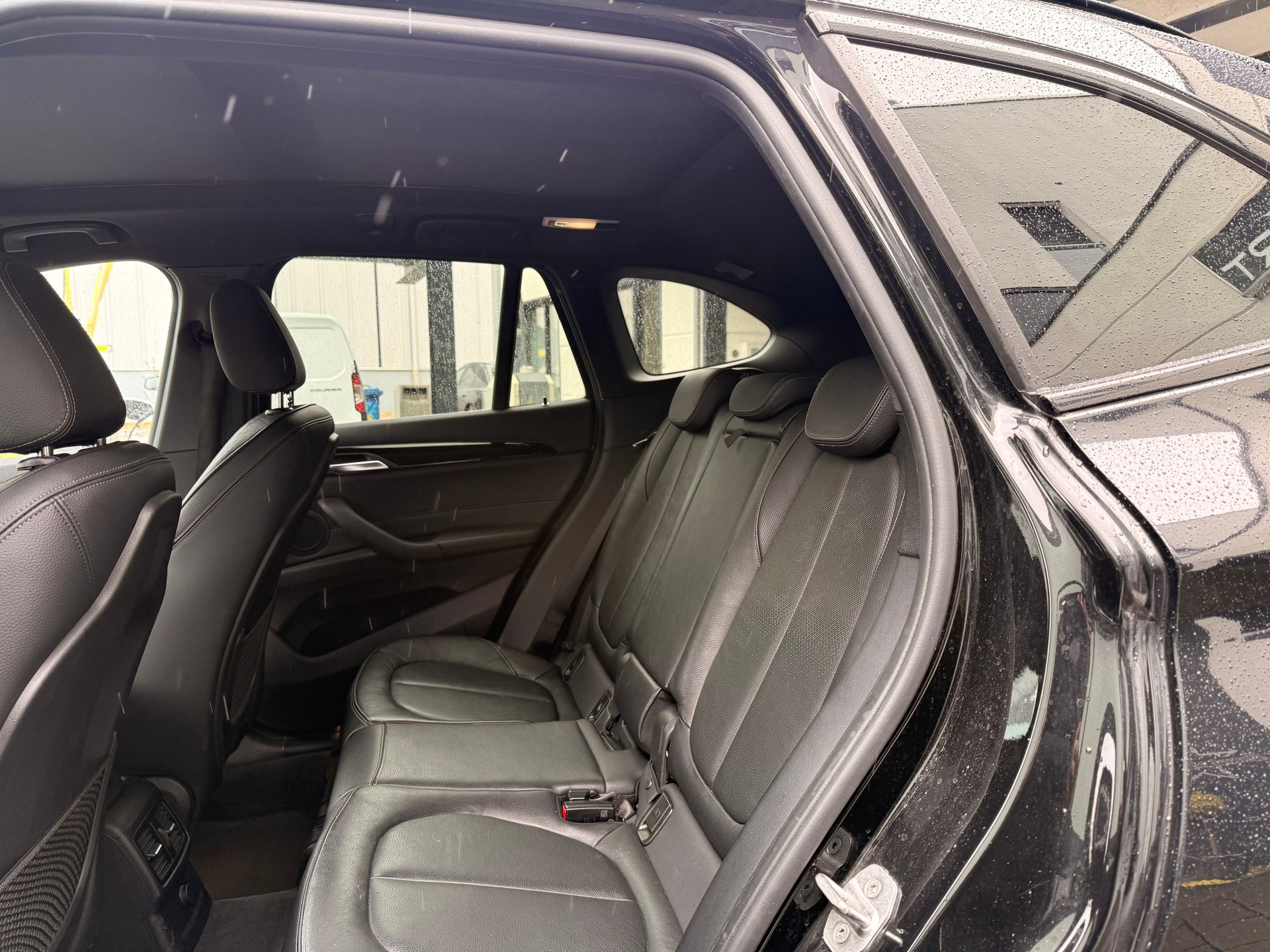 BMW X1 xDrive 18d M Sport Steptronic-image-11