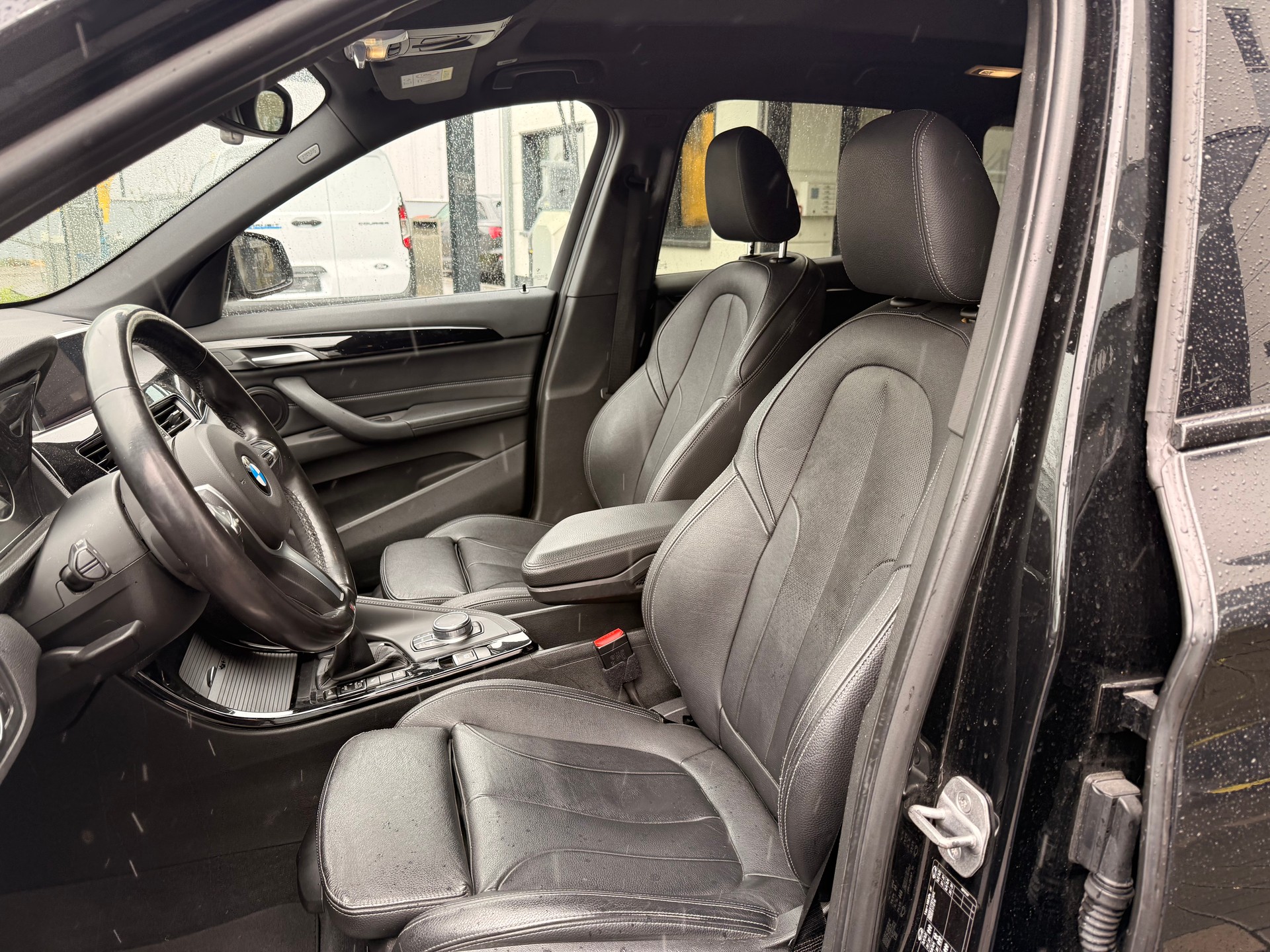 BMW X1 xDrive 18d M Sport Steptronic-image-9