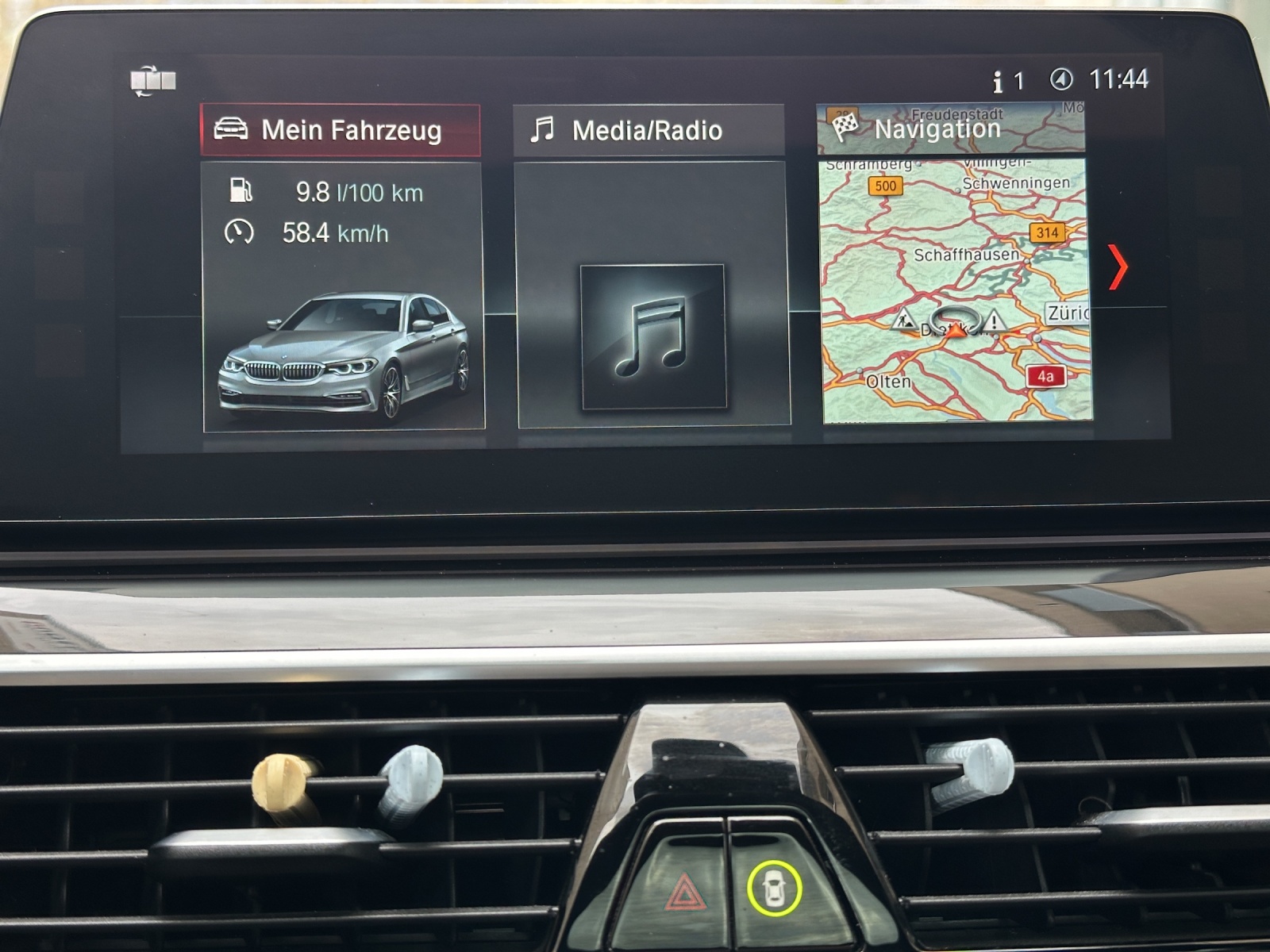 BMW M550i xDrive Steptronic-image-20