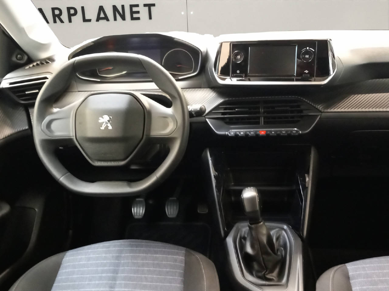 PEUGEOT 208 1.2 PureTech Like-image-4