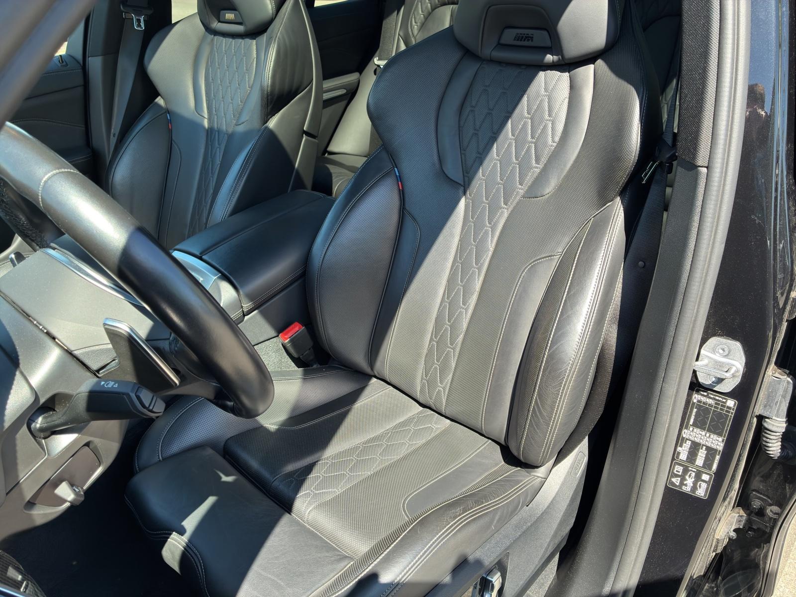 BMW X5 M50i xDrive-image-21