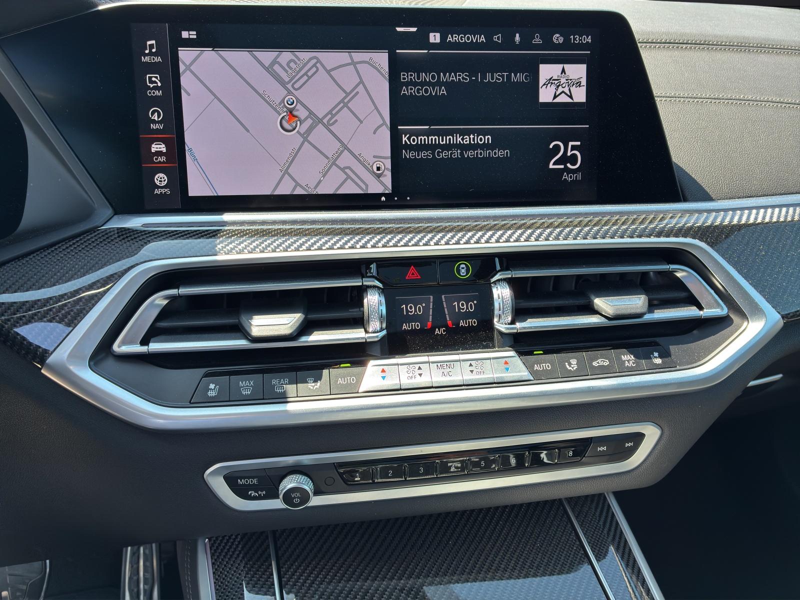 BMW X5 M50i xDrive-image-17