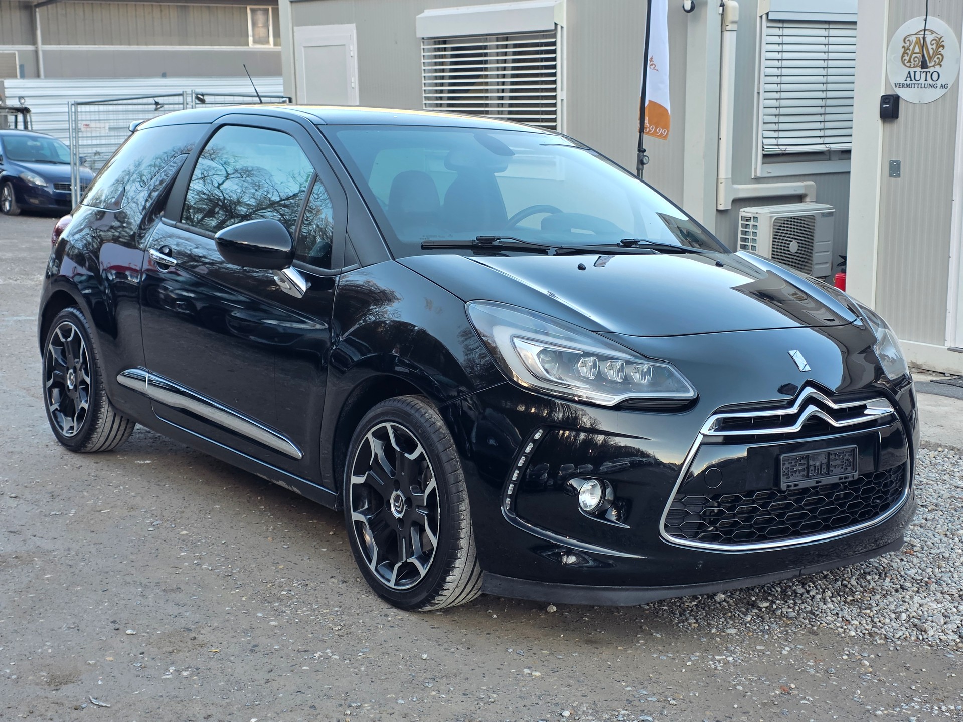 DS AUTOMOBILES DS3 1.6 THP Frisch ab MFK / Frisch ab Service / Garantie / Lieferung Inklsuive-image-6