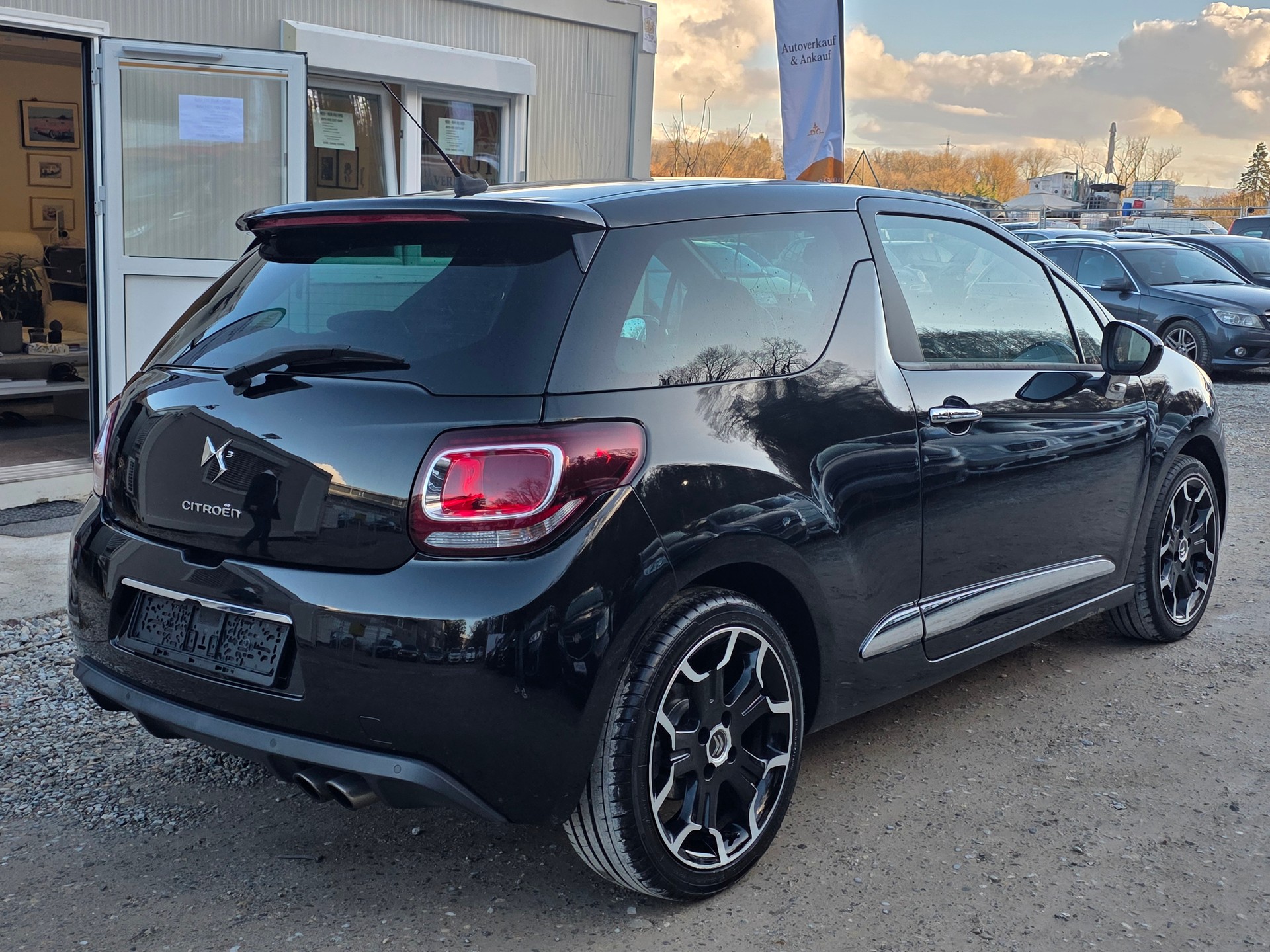 DS AUTOMOBILES DS3 1.6 THP Frisch ab MFK / Frisch ab Service / Garantie / Lieferung Inklsuive-image-4