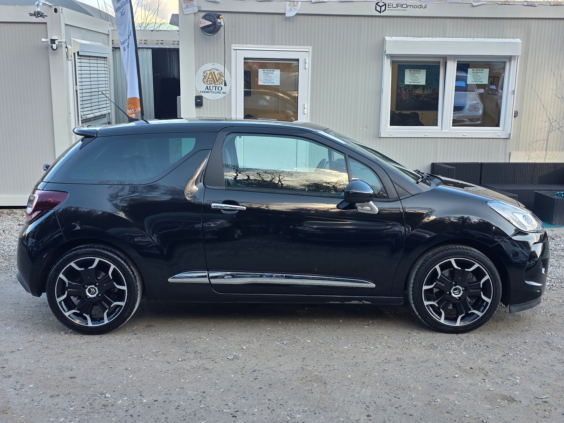 DS AUTOMOBILES DS3 1.6 THP Frisch ab MFK / Frisch ab Service / Garantie / Lieferung Inklsuive-image-5