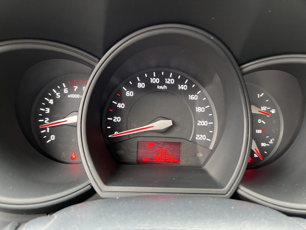 KIA Rio 1.4 CVVT Trend-image-15