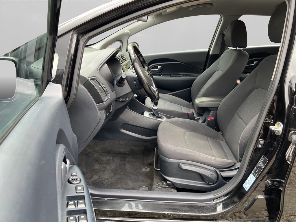 KIA Rio 1.4 CVVT Trend-image-8