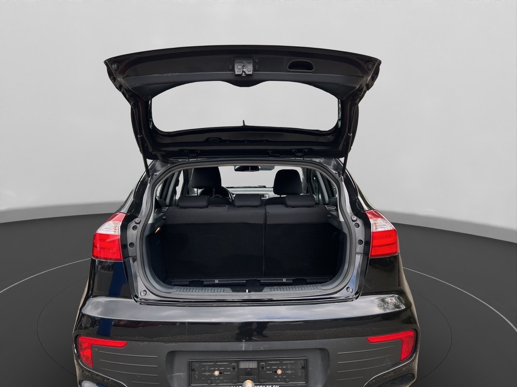 KIA Rio 1.4 CVVT Trend-image-11