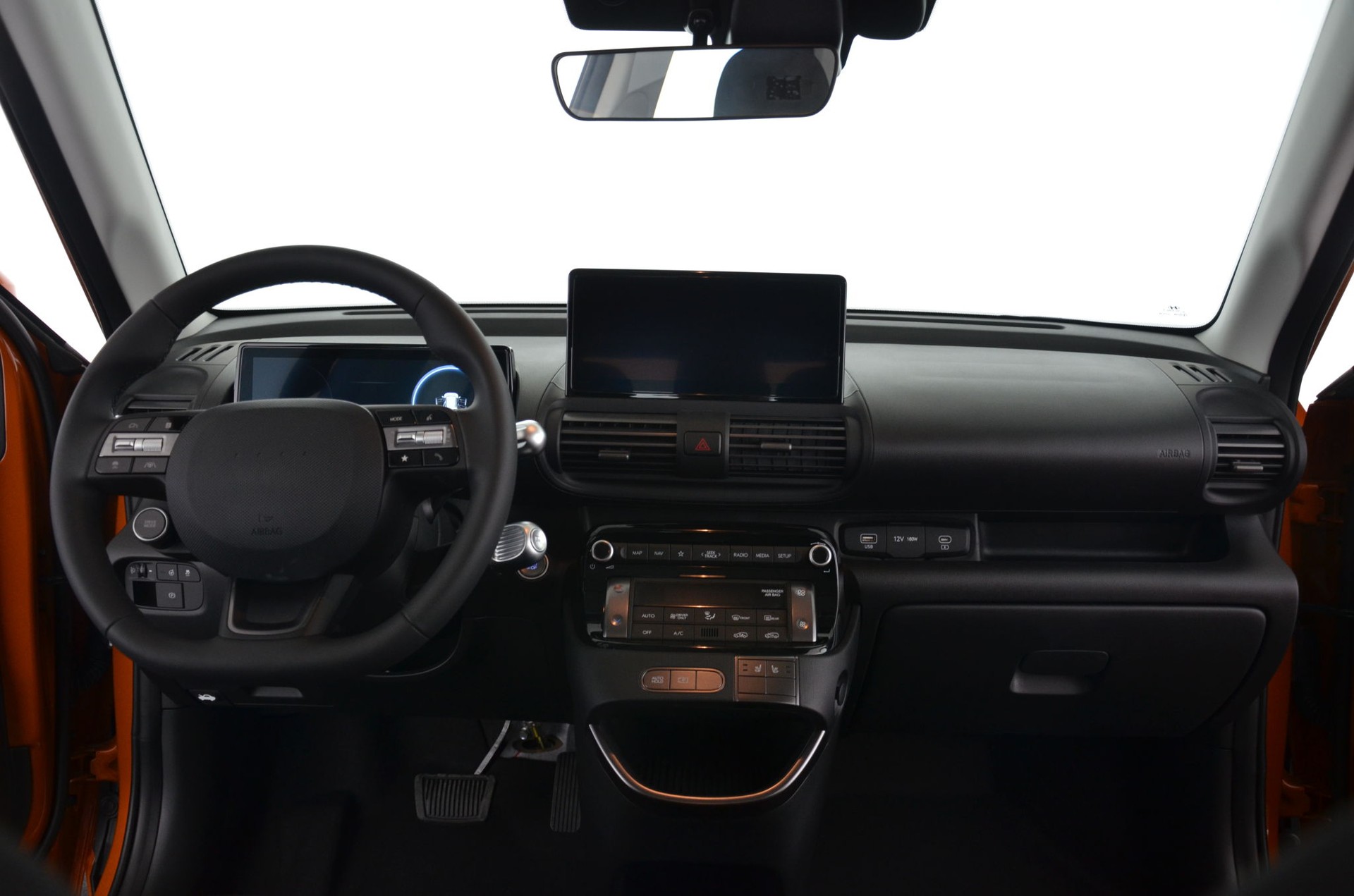 HYUNDAI Inster 49kWh Premium-image-11