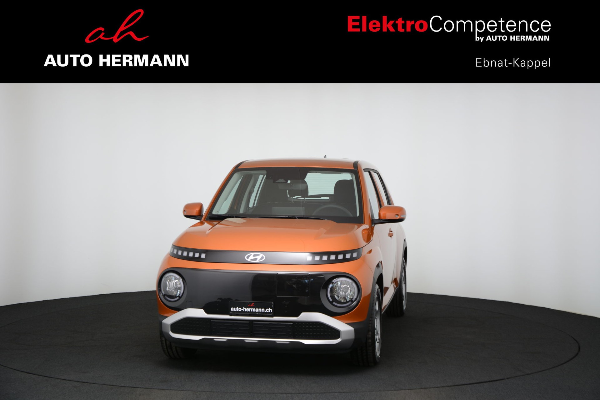 HYUNDAI Inster 49kWh Premium-showroom-element-1