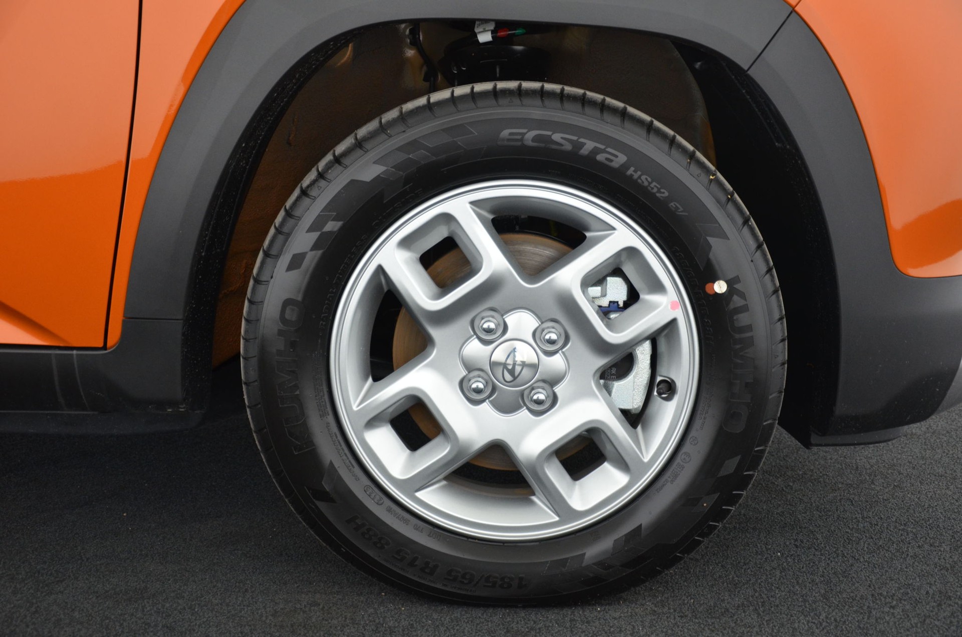 HYUNDAI Inster 49kWh Premium-image-9