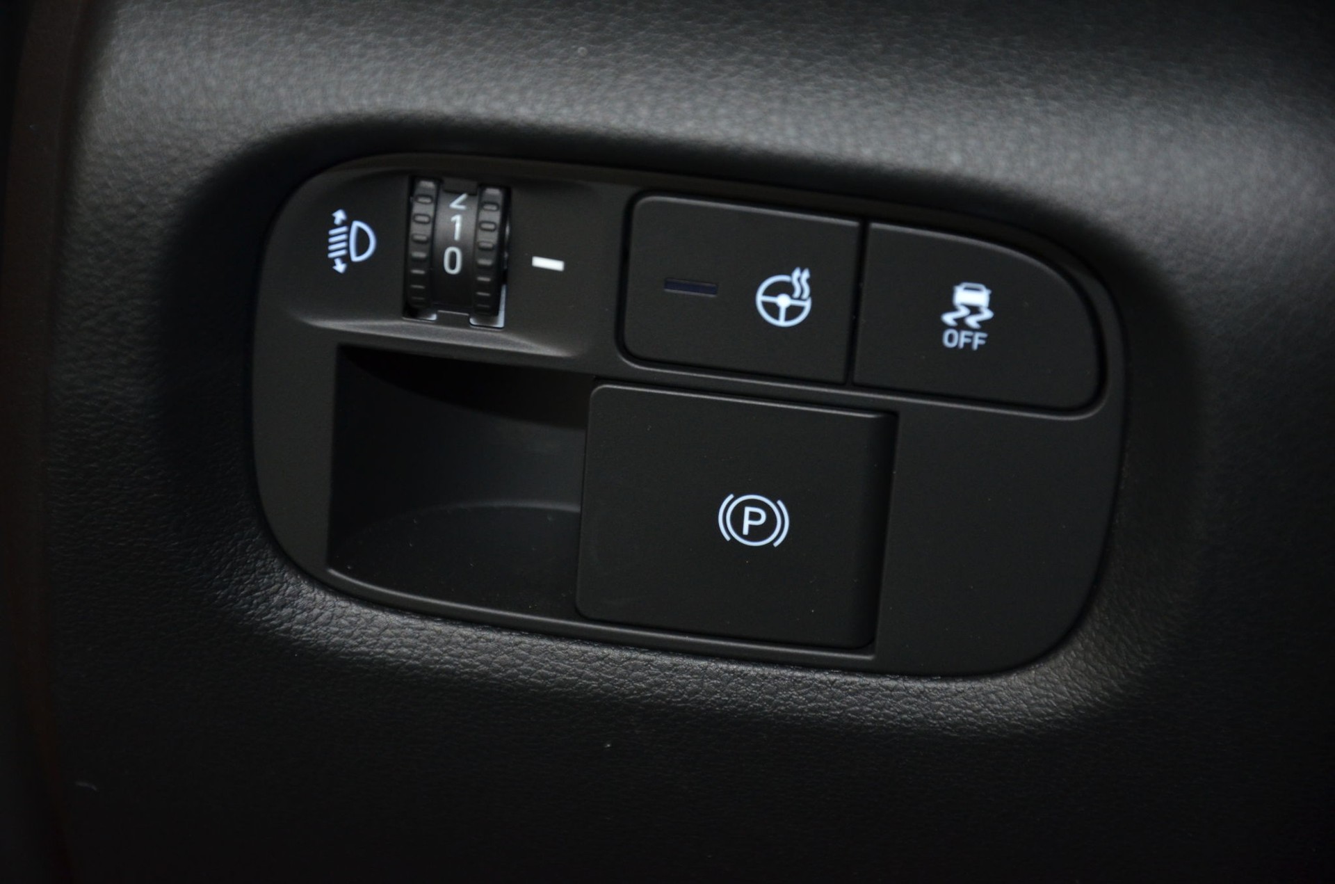 HYUNDAI Inster 49kWh Premium-image-22