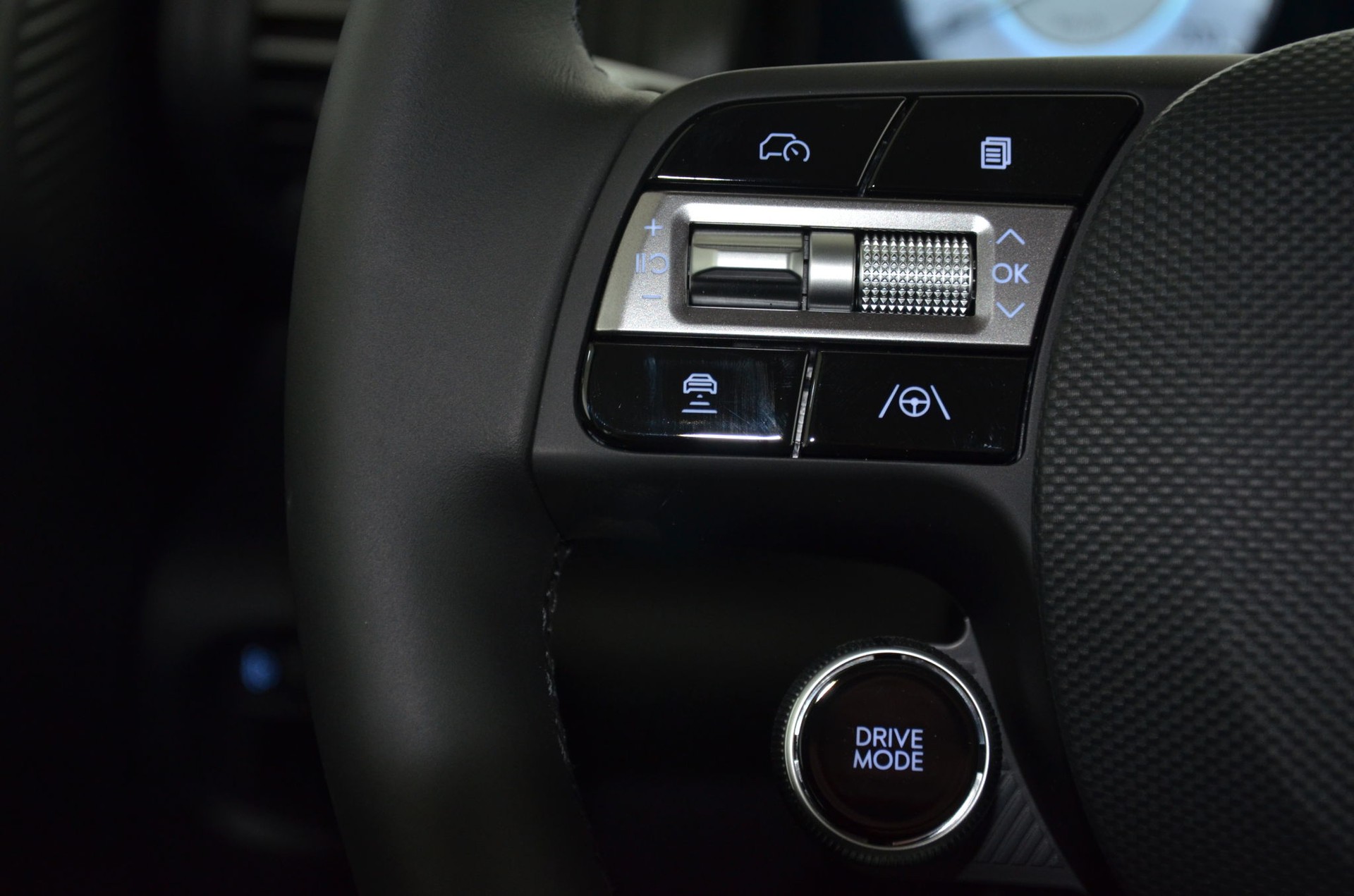 HYUNDAI Inster 49kWh Premium-image-20