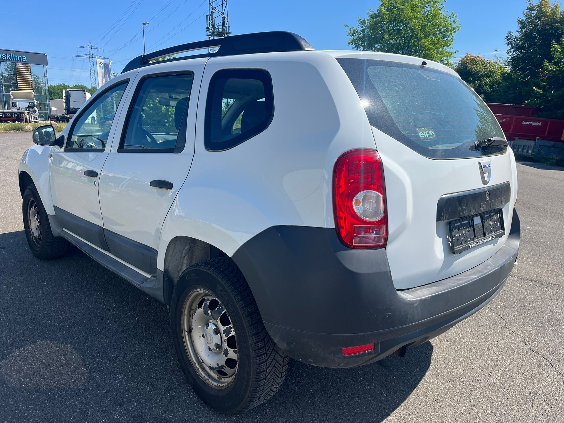 DACIA Duster 1.6 Lauréate 4x4-image-3