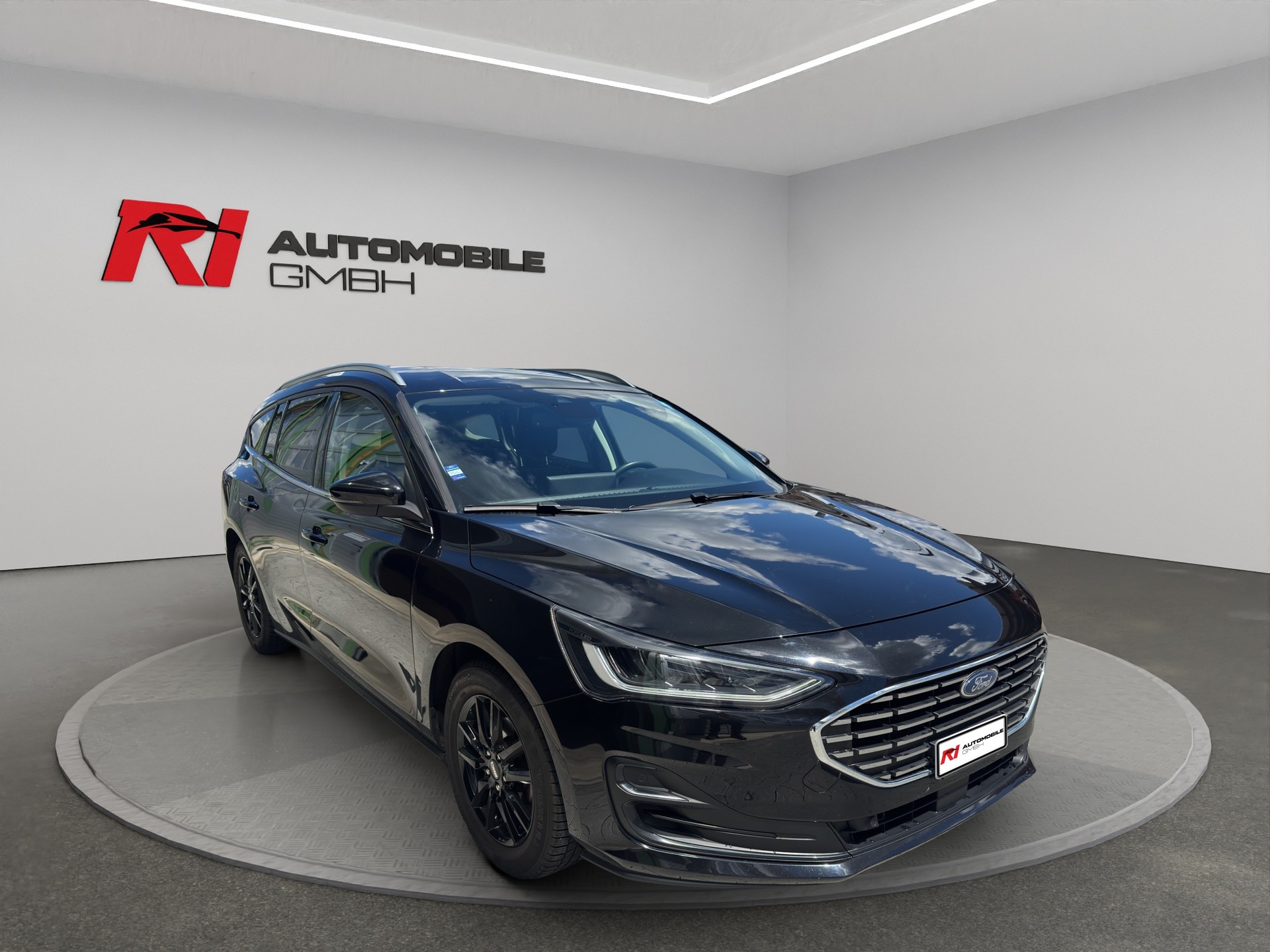 FORD Focus 1.0 MHEV Titanium Automat-image-7