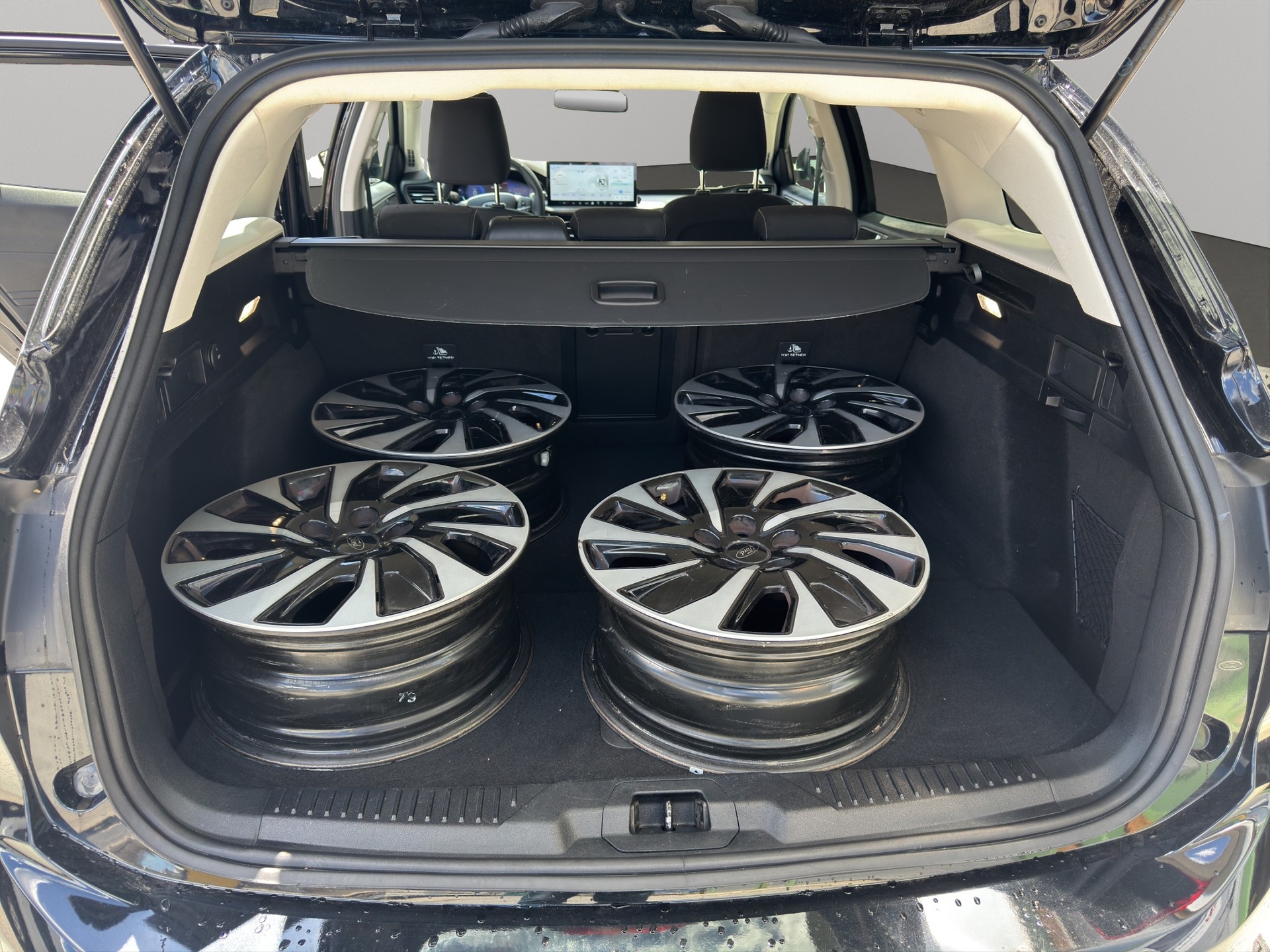FORD Focus 1.0 MHEV Titanium Automat-image-9