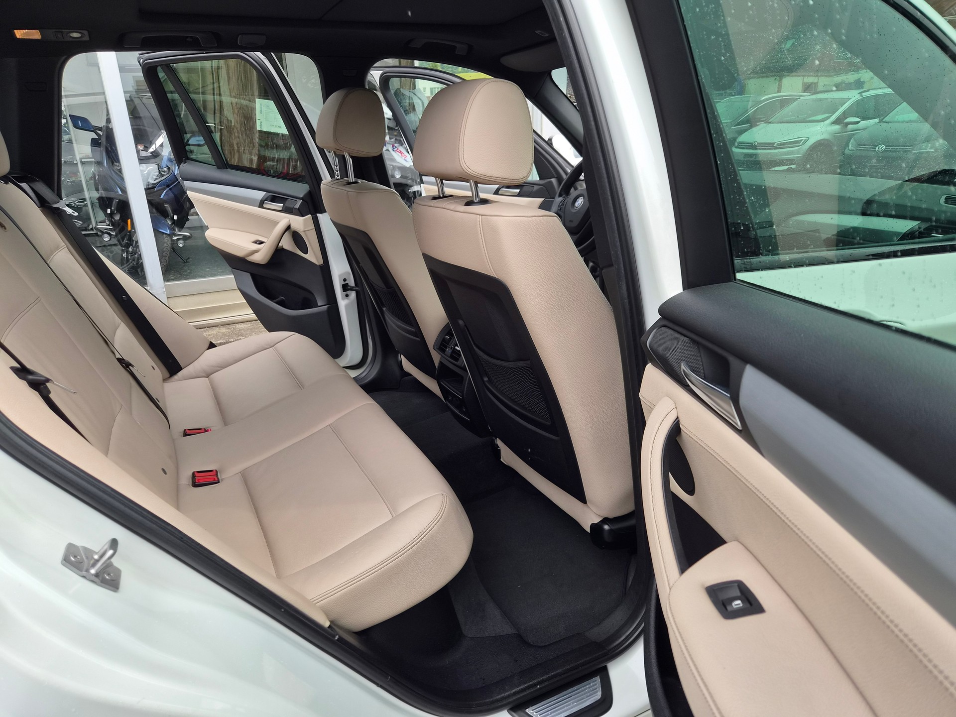 BMW X3 xDrive 20d M-Sportpaket-image-10