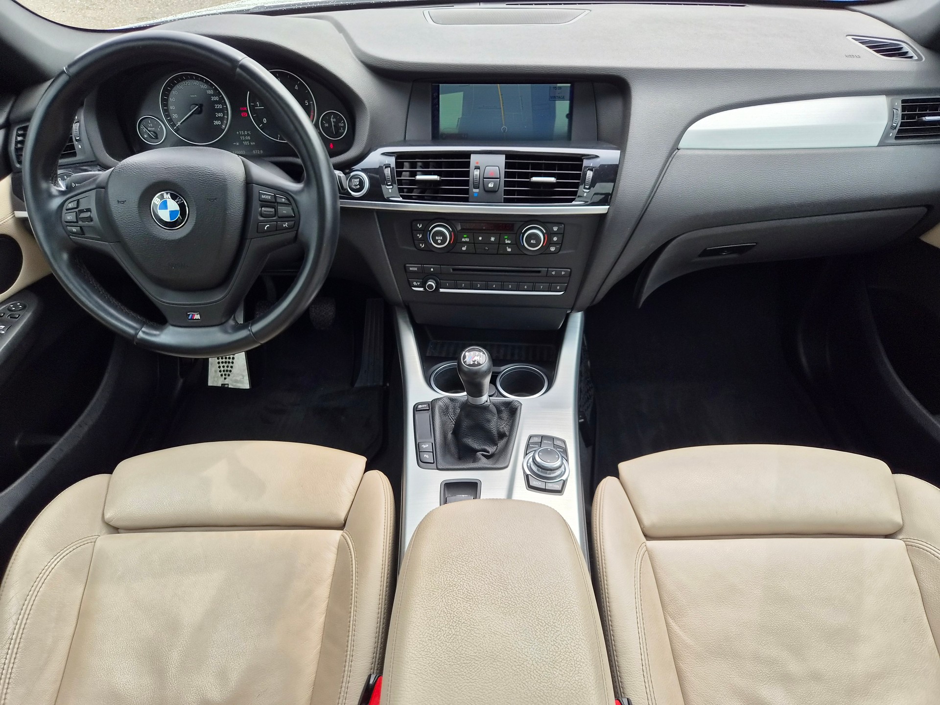 BMW X3 xDrive 20d M-Sportpaket-image-14