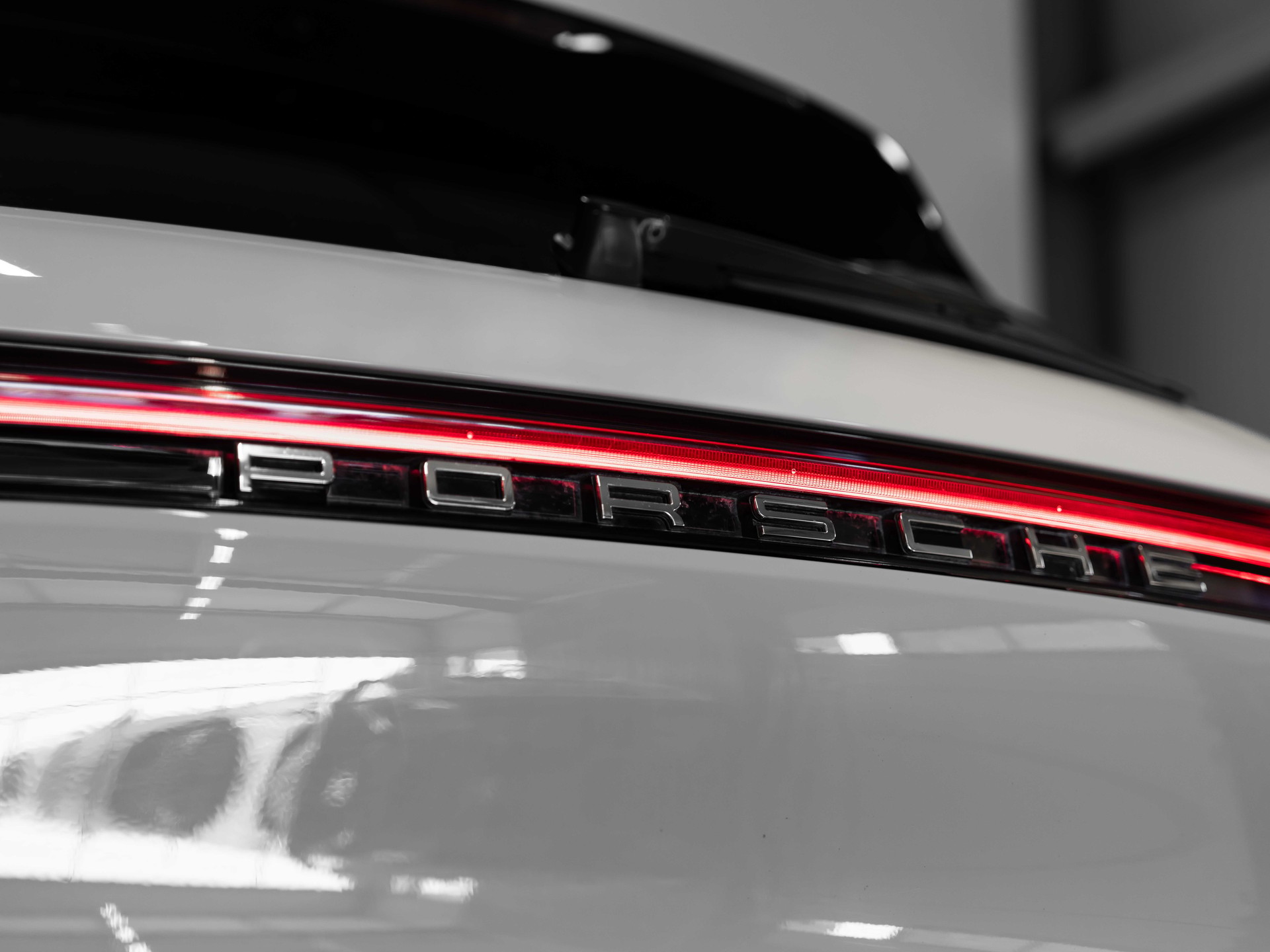 PORSCHE Macan S PDK-image-25