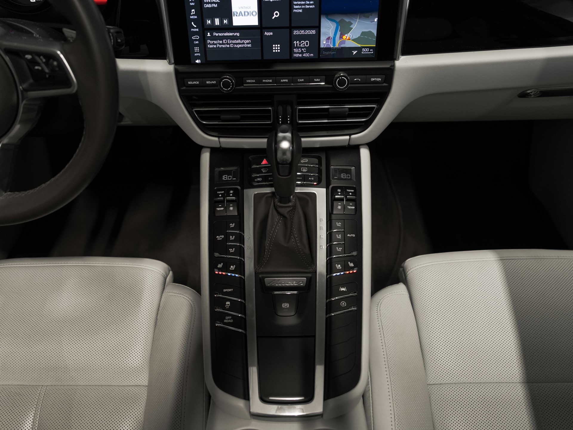 PORSCHE Macan S PDK-image-36