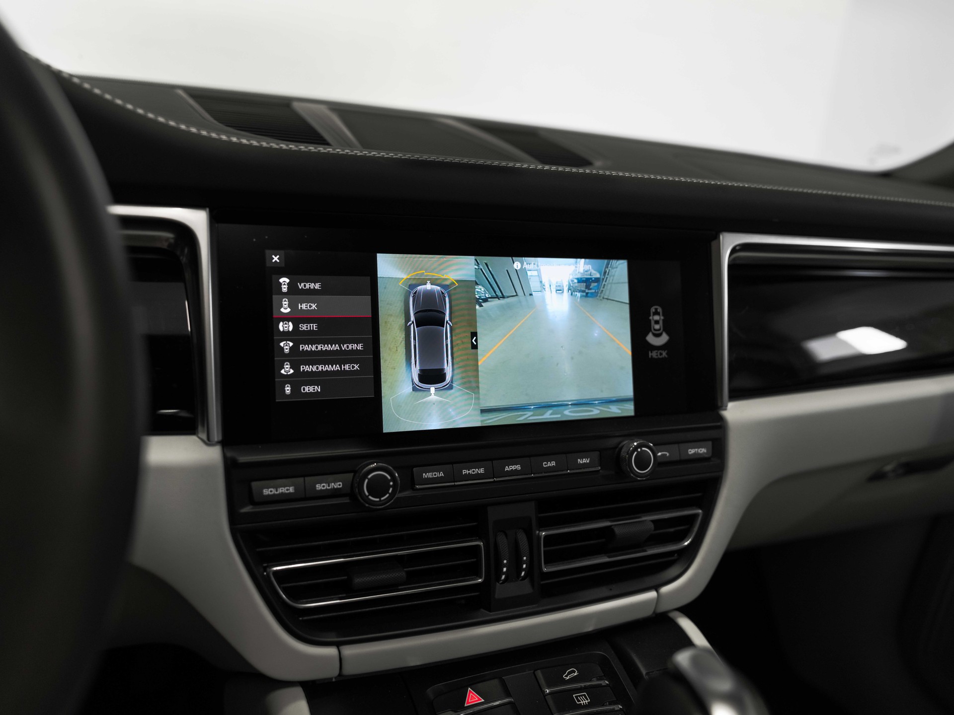 PORSCHE Macan S PDK-image-47