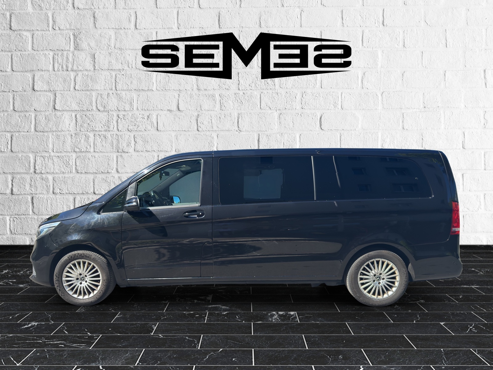 MERCEDES-BENZ V 300 d extralang 4Matic 9G-Tronic-showroom-element-1