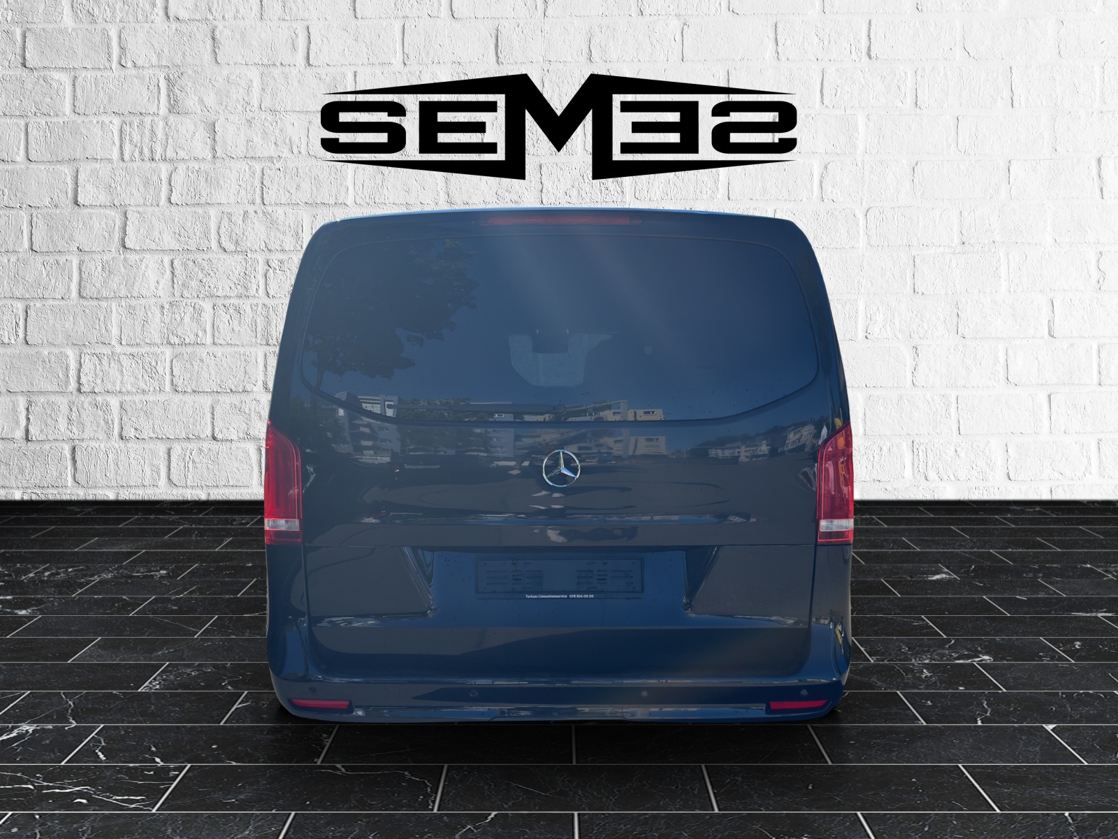 MERCEDES-BENZ V 300 d extralang 4Matic 9G-Tronic-showroom-element-3