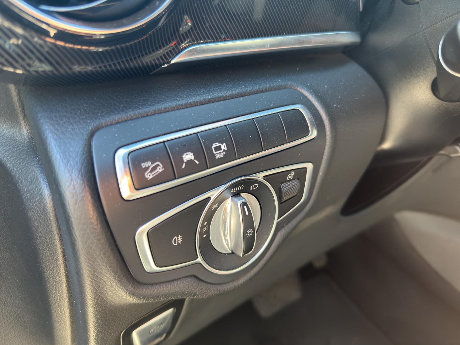 MERCEDES-BENZ V 300 d extralang 4Matic 9G-Tronic-image-10