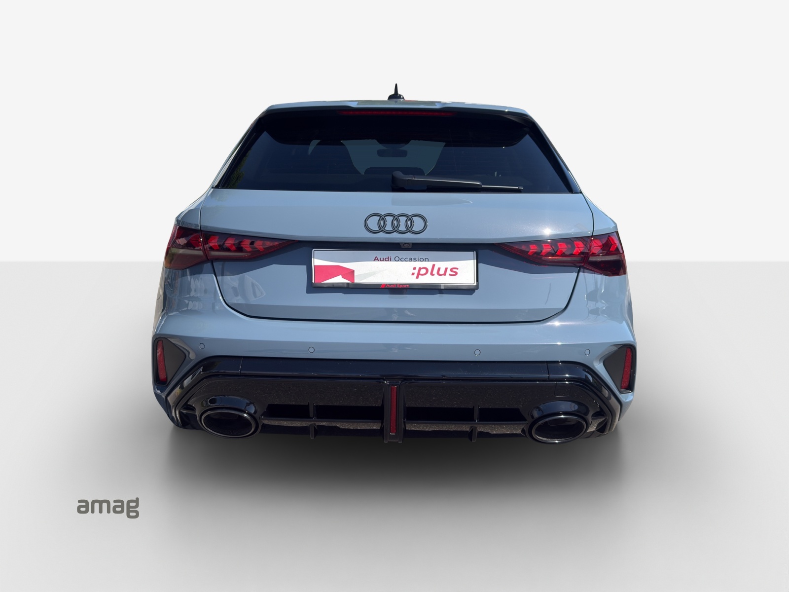 AUDI RS3 Sportback 2.5 TSI quattro S-tronic-showroom-element-3