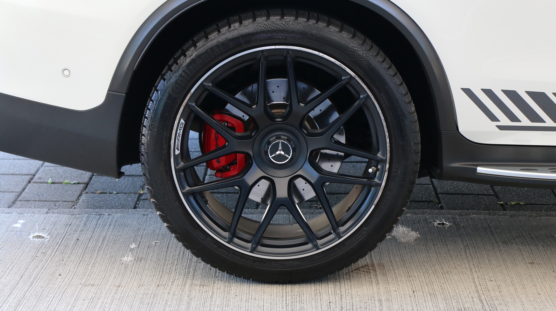 MERCEDES-BENZ GLC 63S AMG Coupé Edition 1 4Matic+-image-26