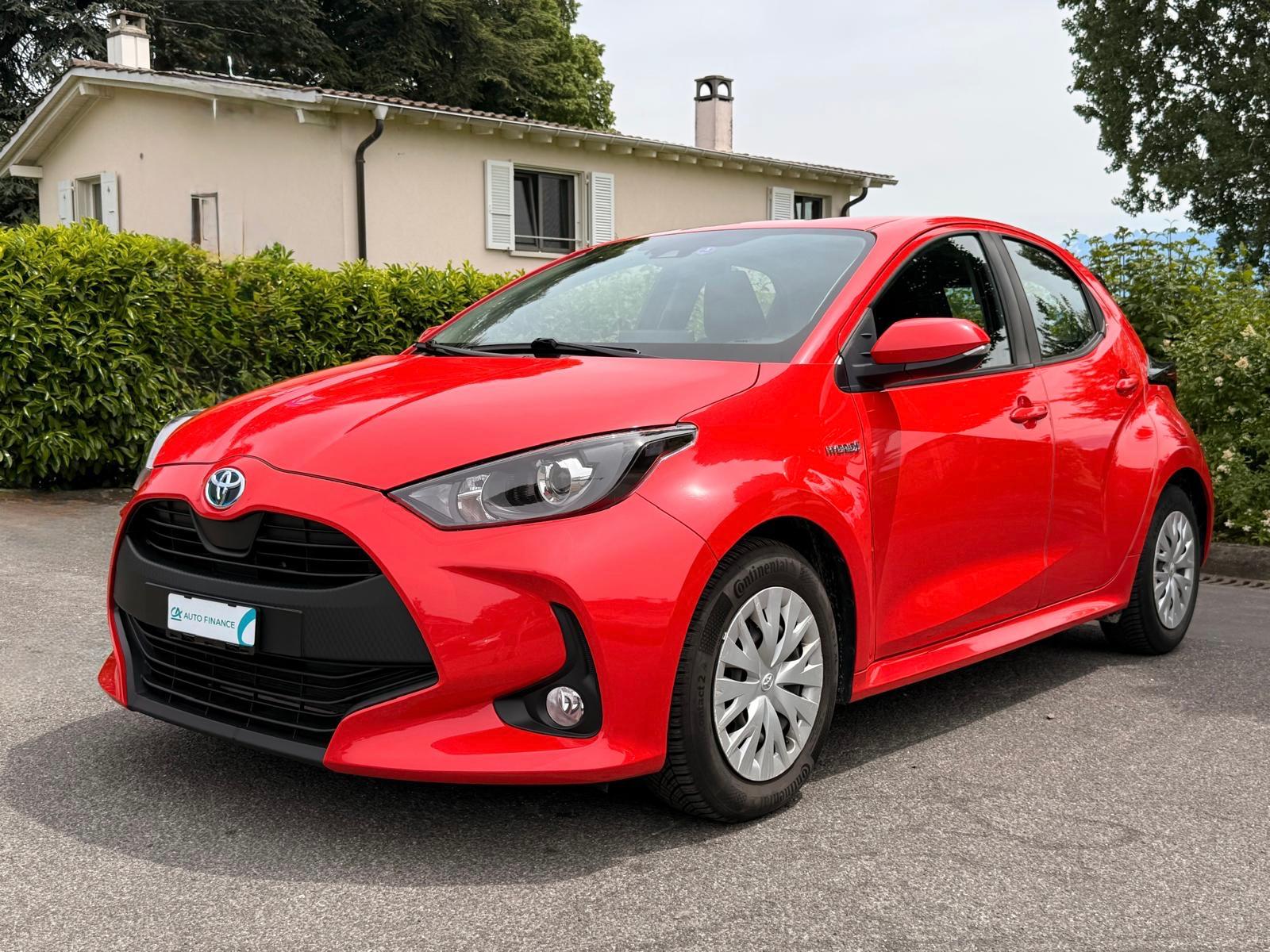 TOYOTA Yaris 1.5 Premiere Edition e-CVT-showroom-element-1