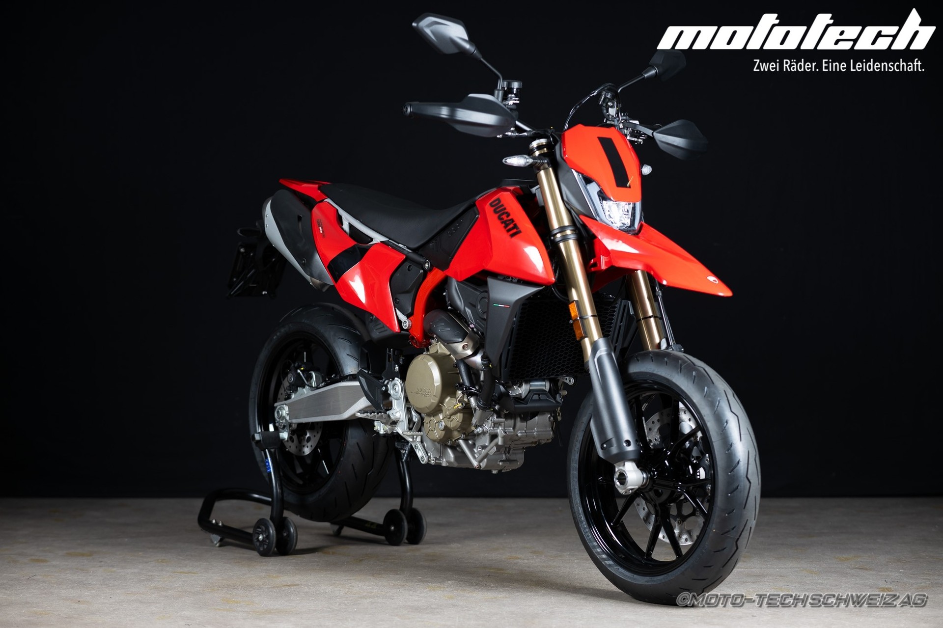 DUCATI Hypermotard 698 Mono / 4 JAHRE GARANTIE-image-7