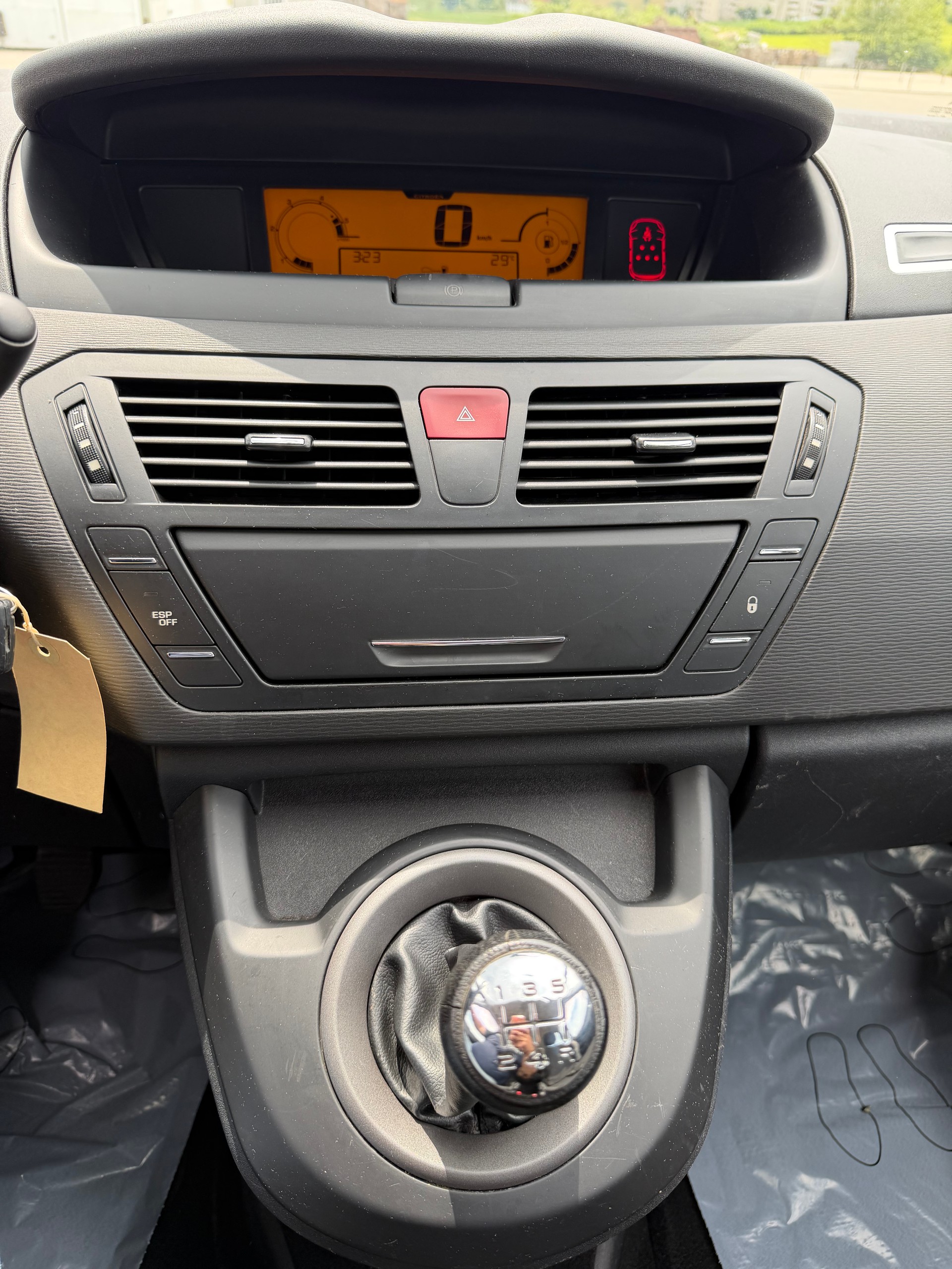 CITROEN Grand C4 Picasso 1.6 HDI 16V Dynamique. 7 Sitzplätze-image-8